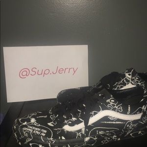 Snoopy Vans